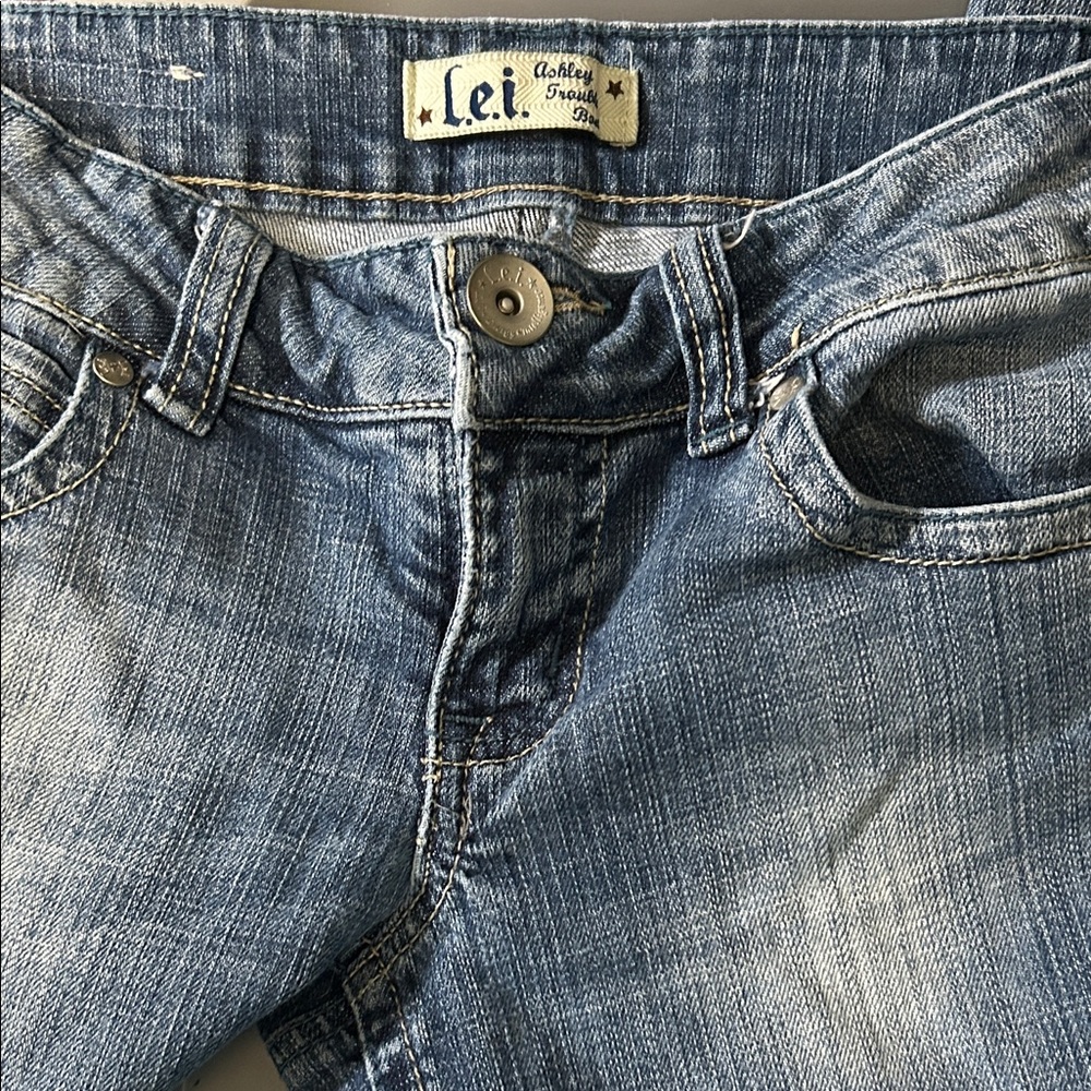 LEI Faded Blue Denim Jeans